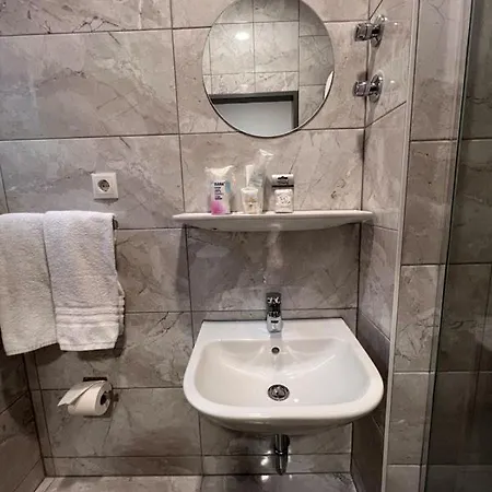 Dietrichsdorfer Hof Отель Киль