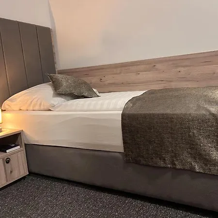 Dietrichsdorfer Hof 3* Kiel
