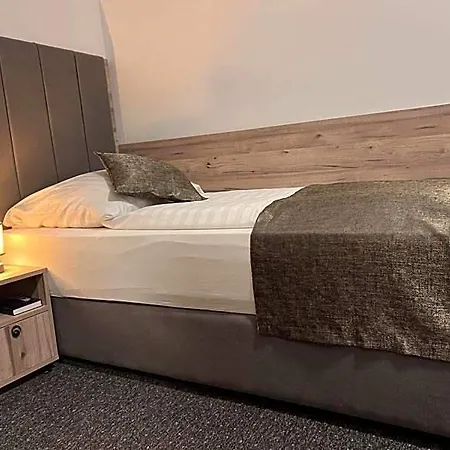 Hotel Dietrichsdorfer Hof 3*