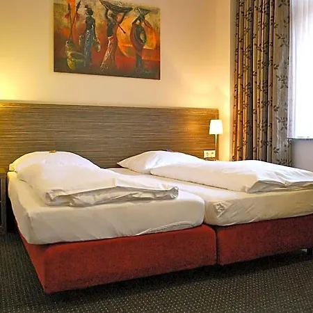 Dietrichsdorfer Hof Hotel 3*