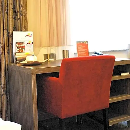 Dietrichsdorfer Hof 3*