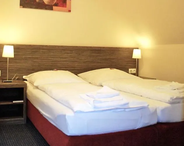 Dietrichsdorfer Hof 3* Kiel